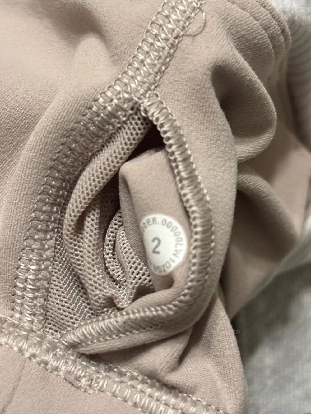 lululemon athletica Off White Ribbed V-Neck Align Cropped Tank